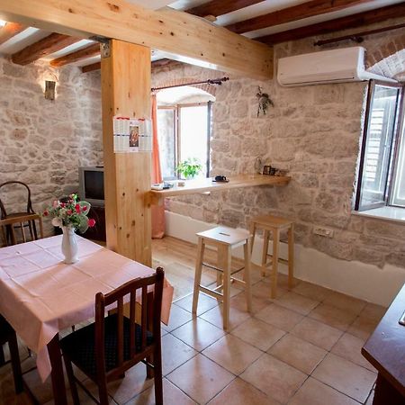Apartment Riva Šibenik Eksteriør bilde